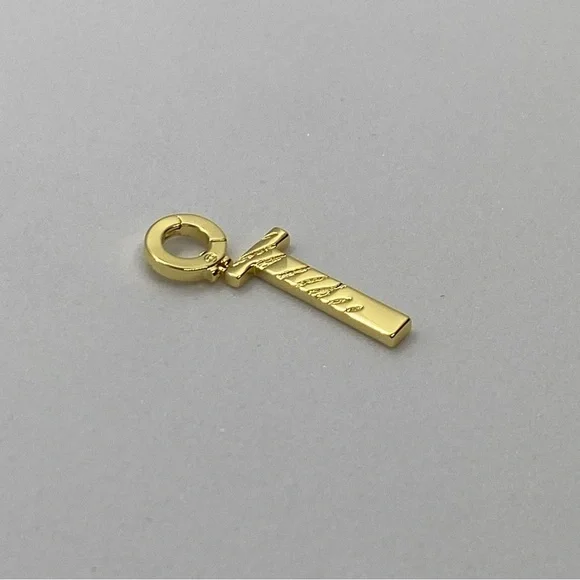 Gorjana New 18k Gold Plated Brass Parker Initial Charm T - Picture 7 of 7